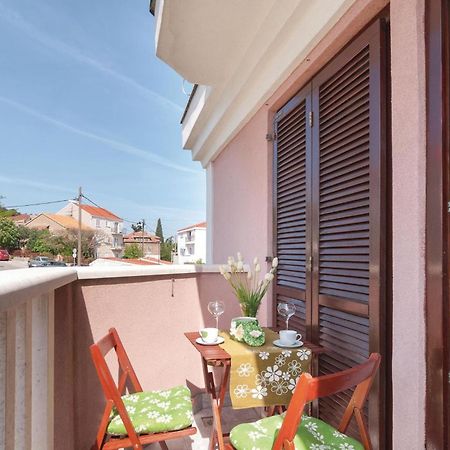 Lovely Apartment In Split With Wifi ภายนอก รูปภาพ